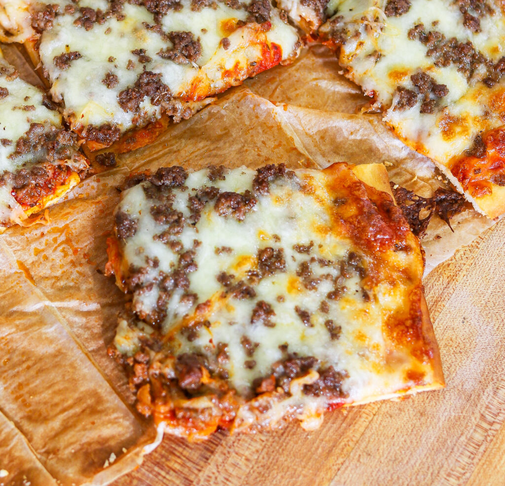 school cafeteria pizza recipe