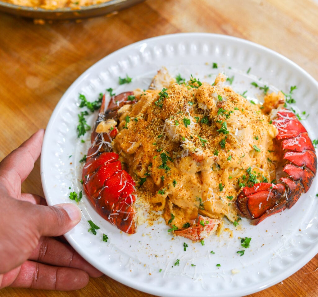 Creamy lobster pasta with tender lobster meat and fettuccine tossed in a rich garlic Parmesan sauce.